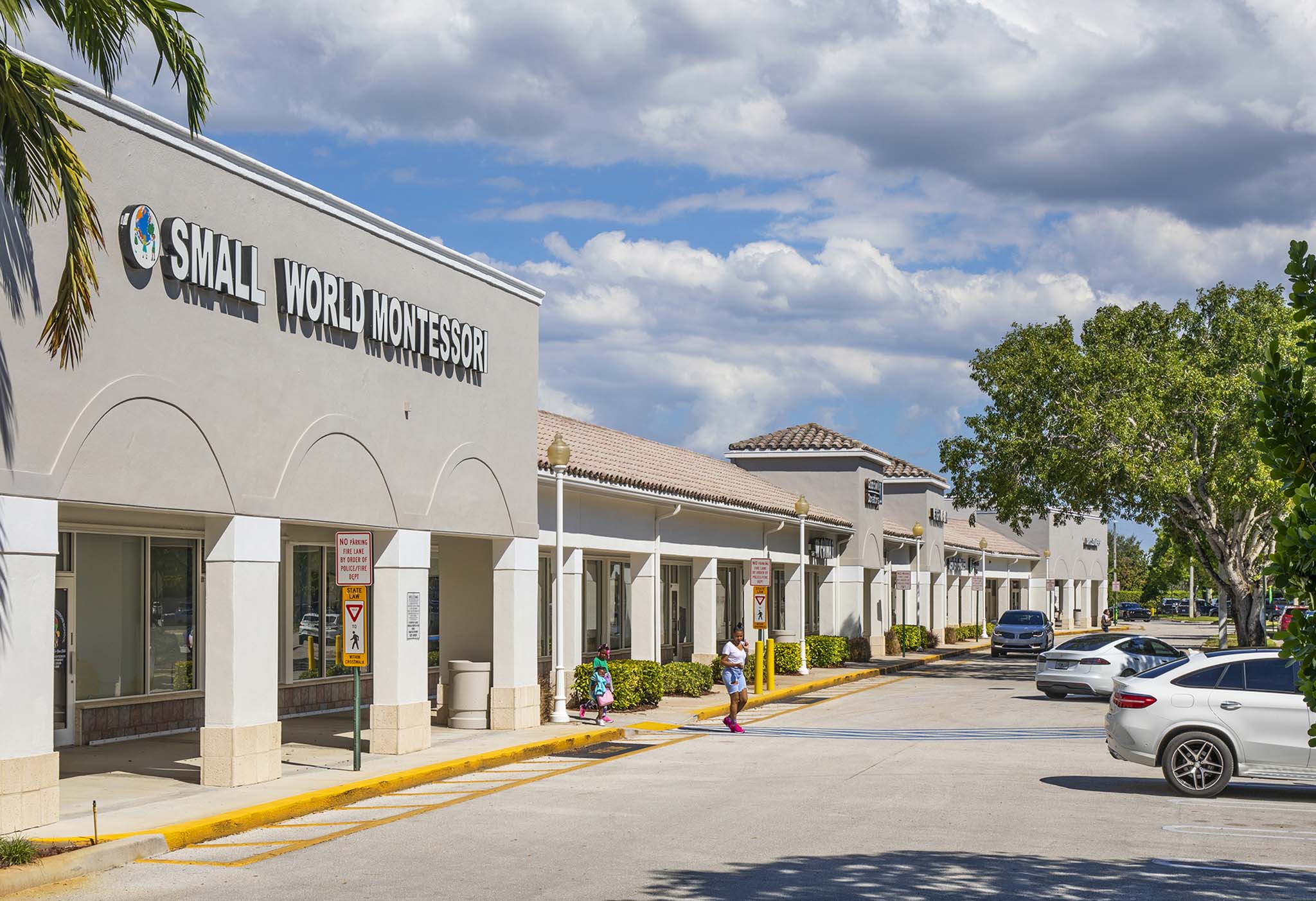 Shops at Sunset Lakes 2