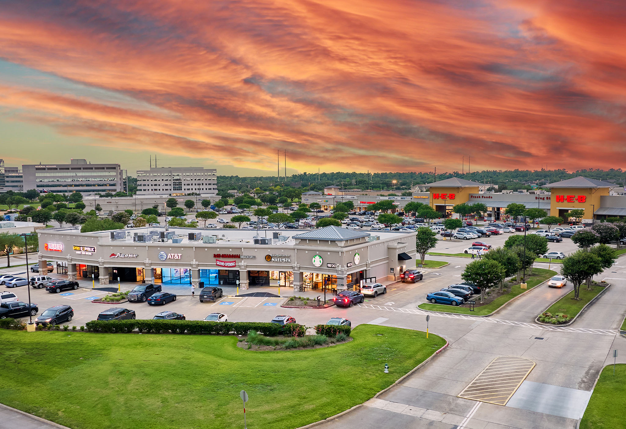 Riverpark Shopping Center 1