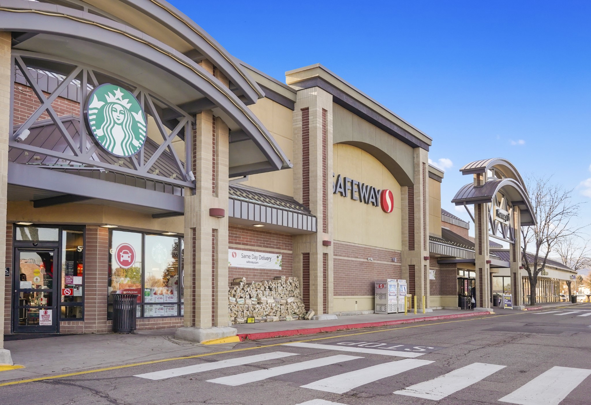 Retail Space For Lease In Boulder CO Meadows On The Parkway PECO Retail Space For Lease In Boulder CO Meadows On The Parkway PECO