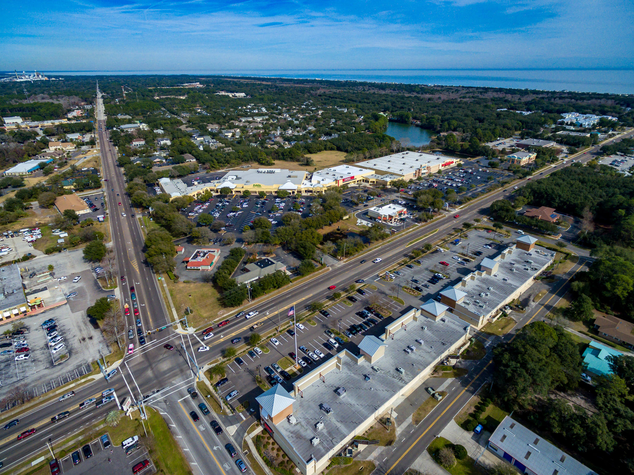 Island Walk Shopping Center 9