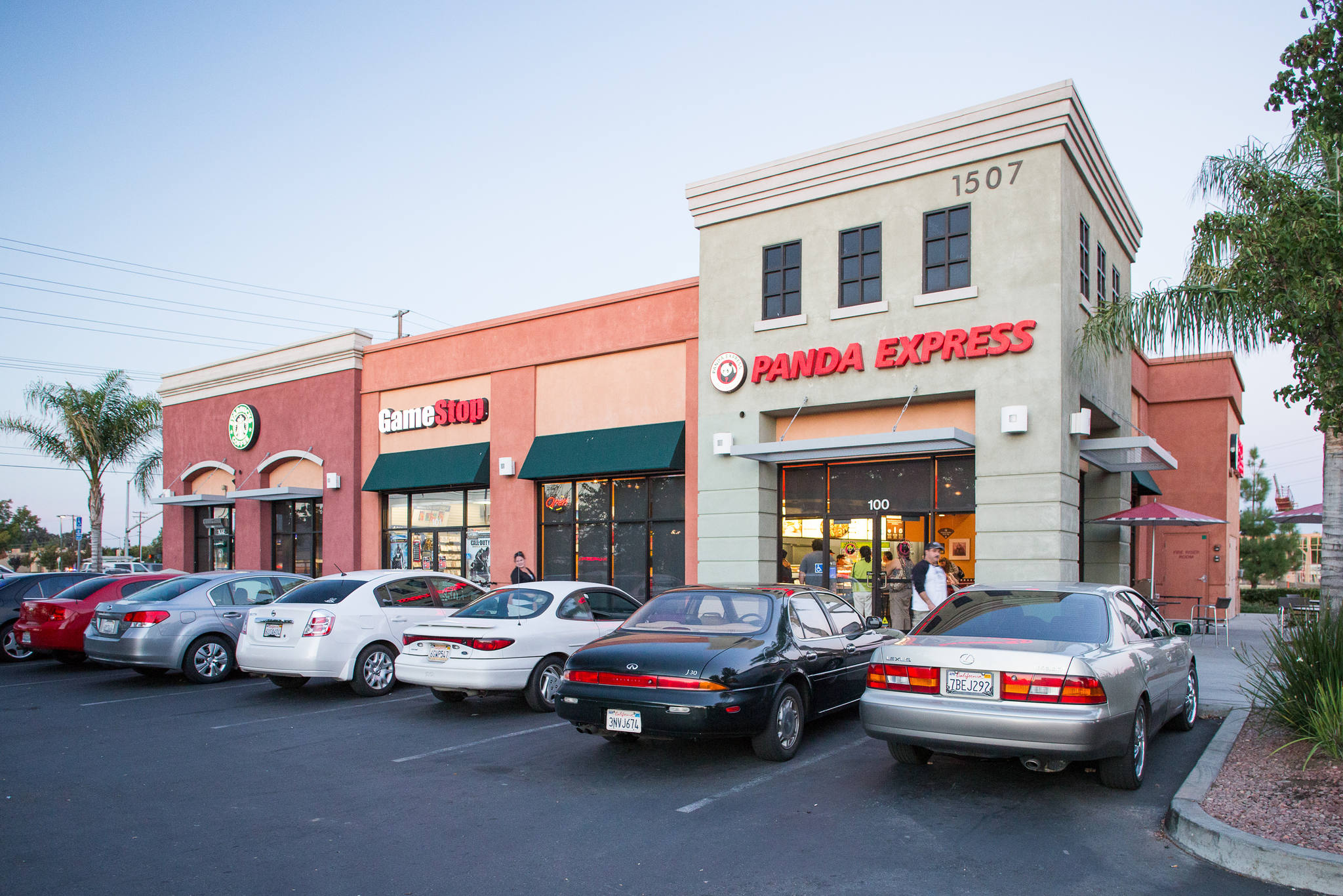 Retail Space for Lease in Ceres, CA Central Valley Marketplace PECO