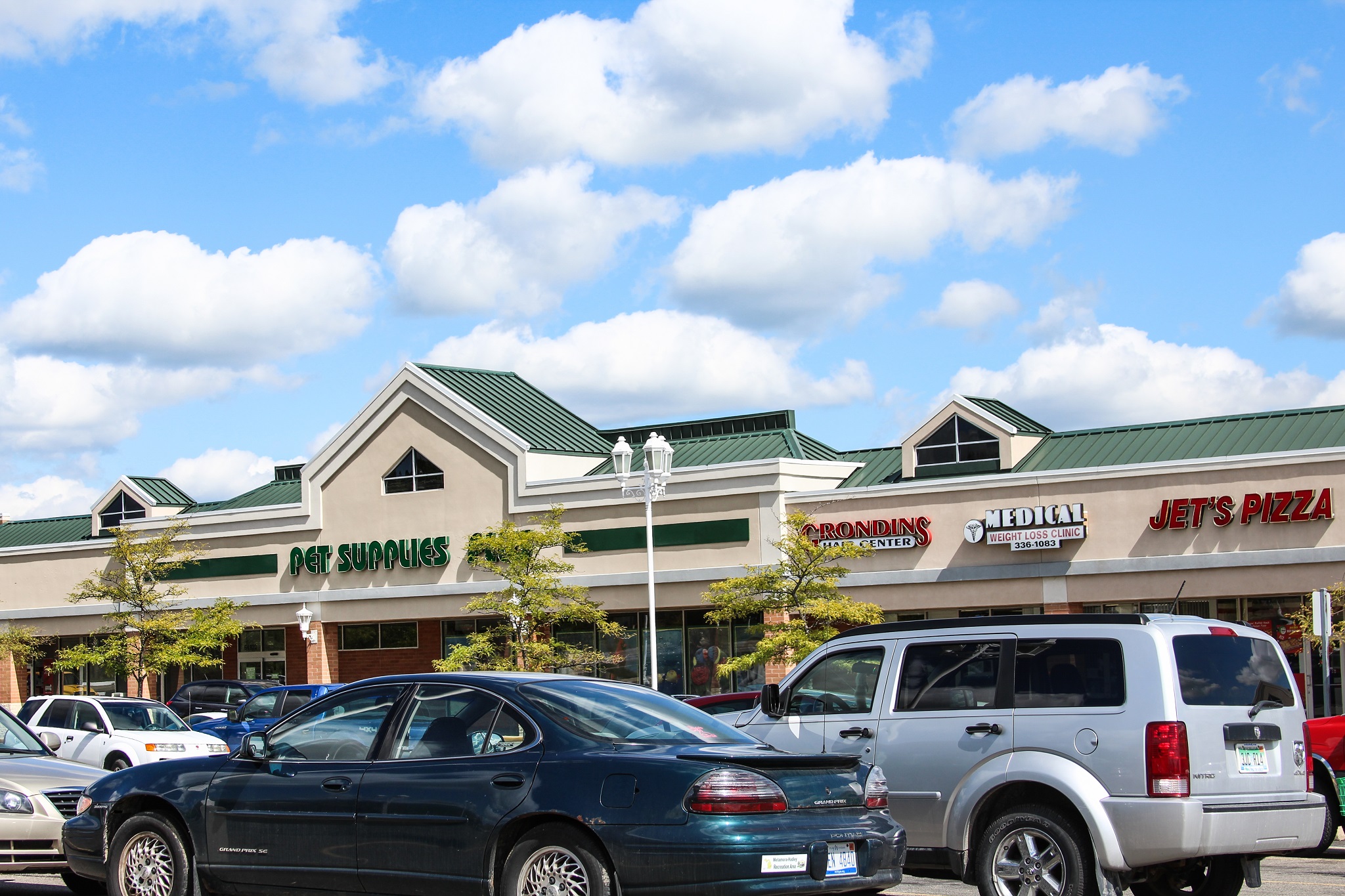Retail Space for Lease in Washington Township, MI Orchard Square PECO