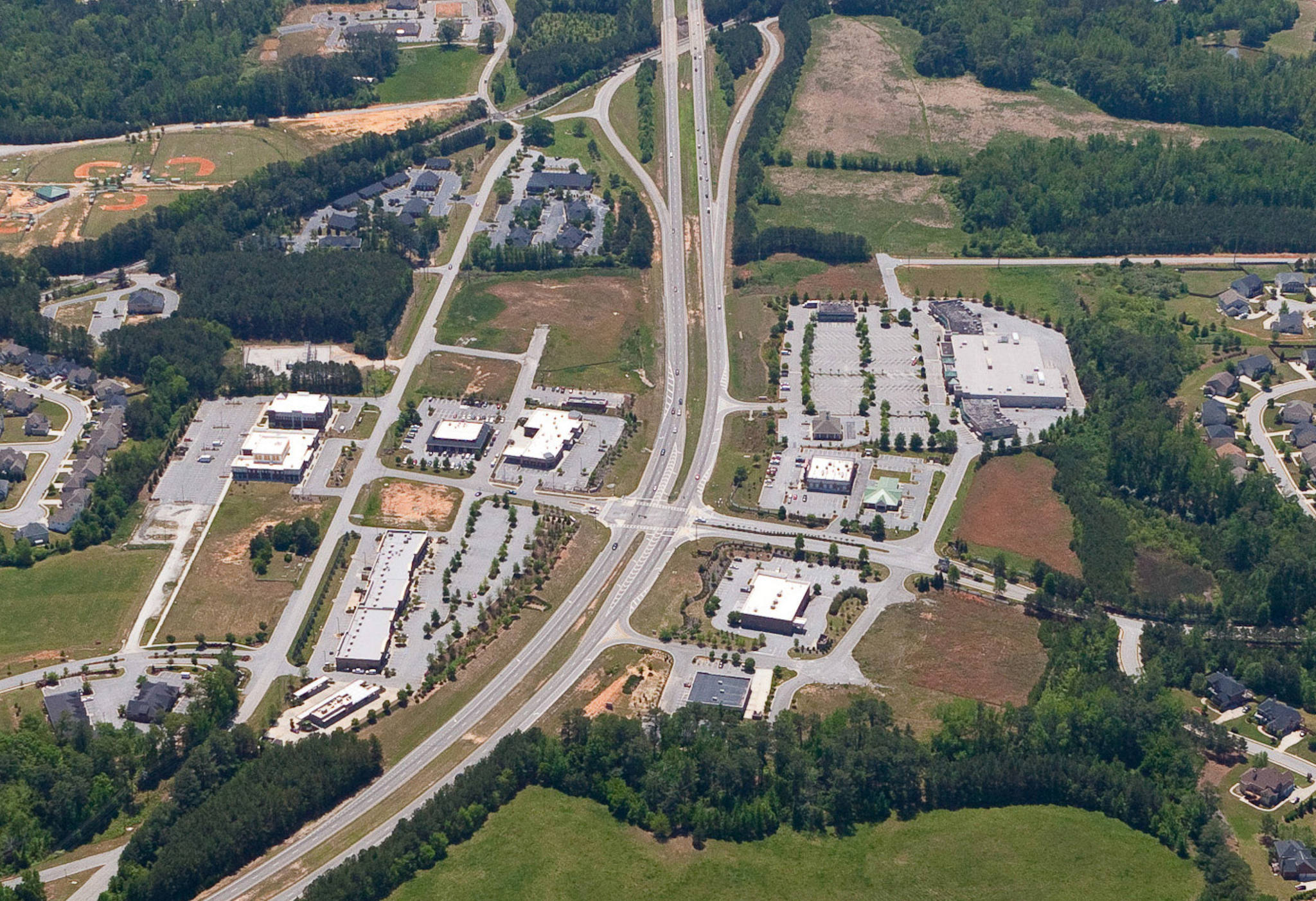 Retail Space for Lease in Tyrone, GA Southampton Village PECO