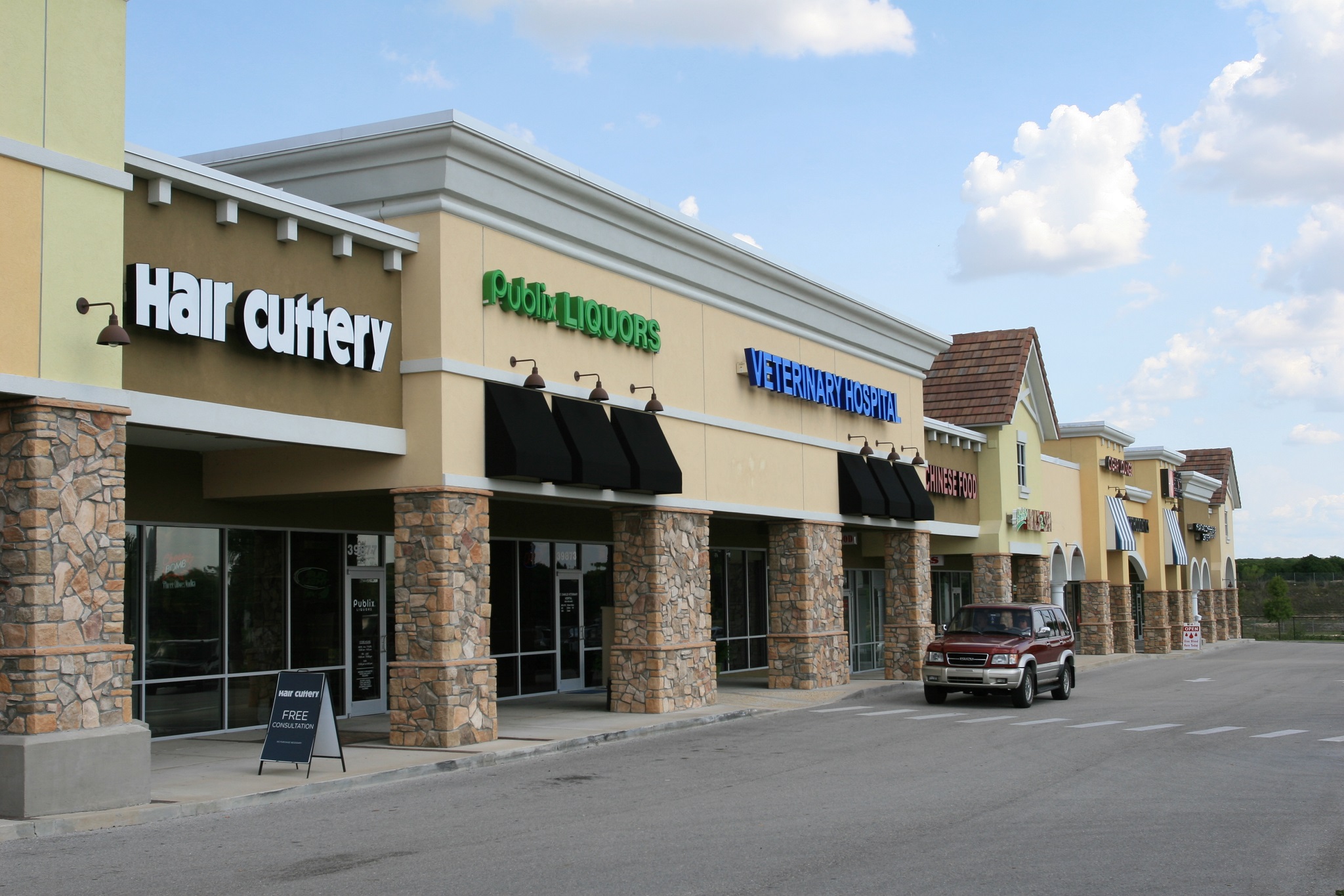 Retail Space for Lease in Davenport, FL St. Charles Plaza PECO