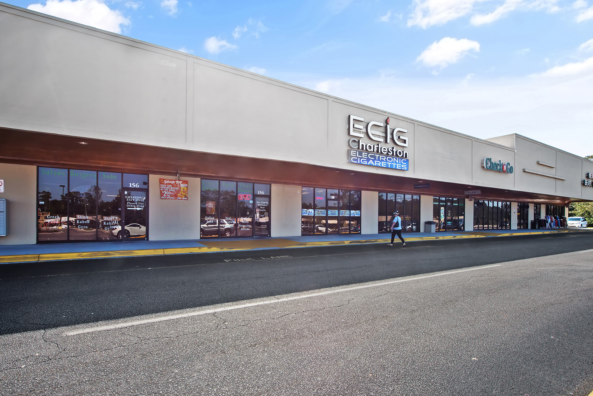 Retail Space for Lease in Summerville, SC Summerville Galleria PECO