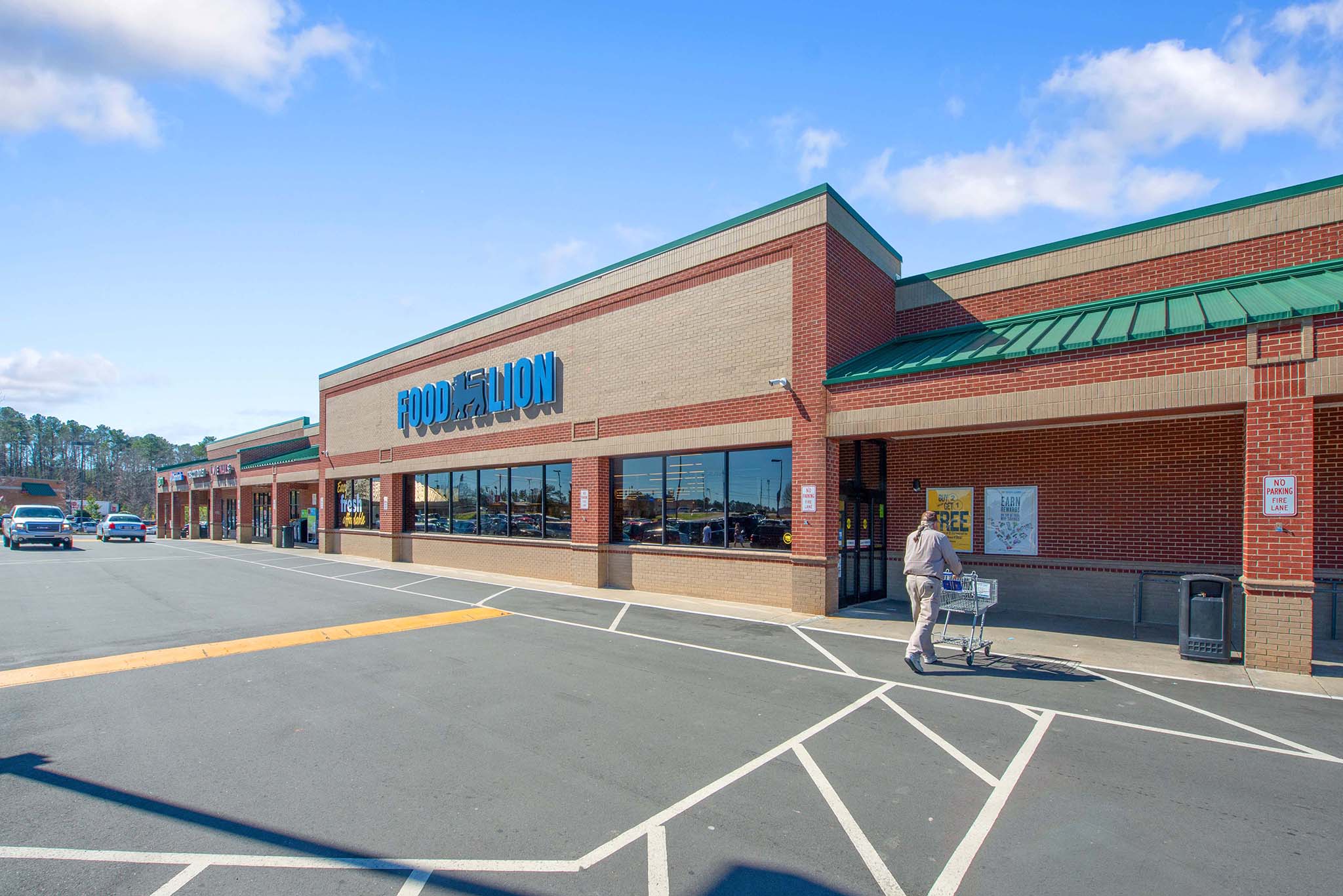 Retail Space for Lease in Sanford, NC Tramway Crossing PECO