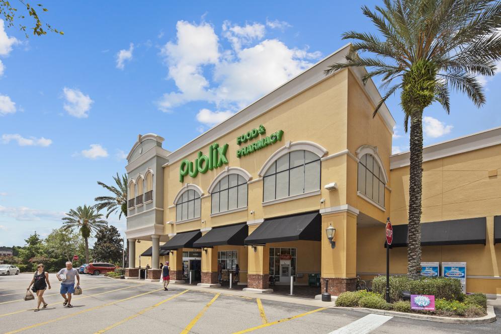 Retail Space for lease in Deerwood Lake Commons, Jacksonville, FL - 1