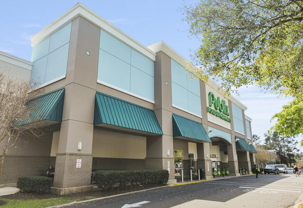 Retail Space for lease in Vineyard Shopping Center, Tallahassee, FL - 1