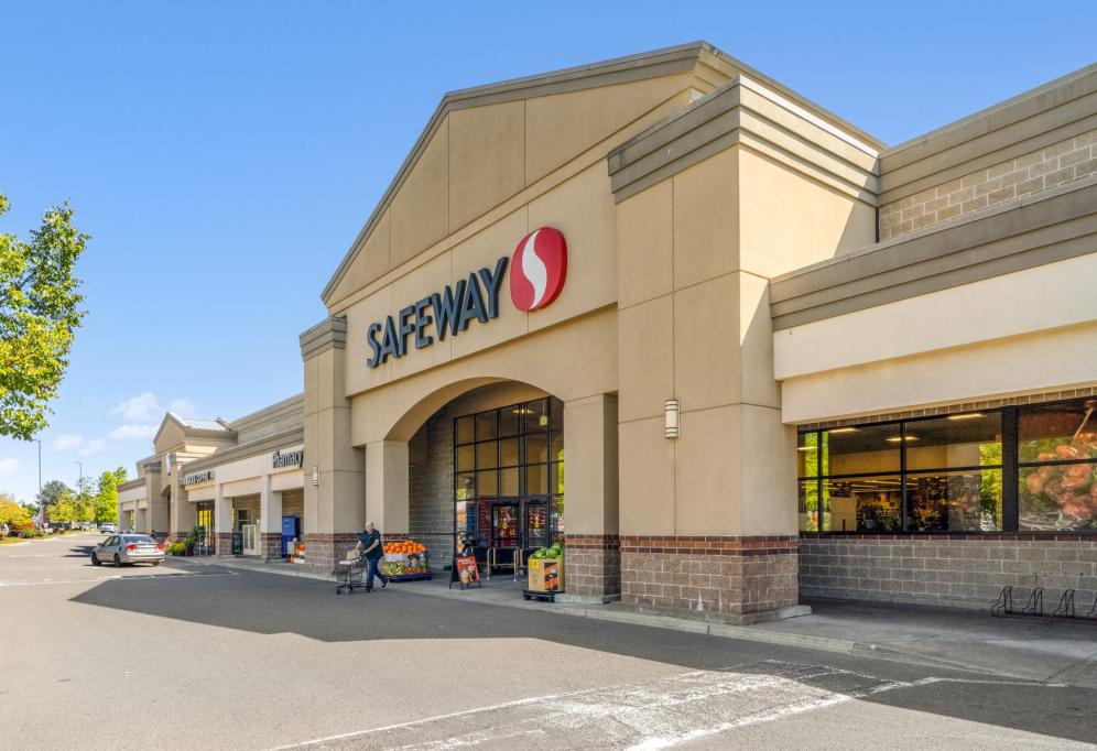 Retail Space for lease in Sunset Shopping Center, Corvallis, OR - 1