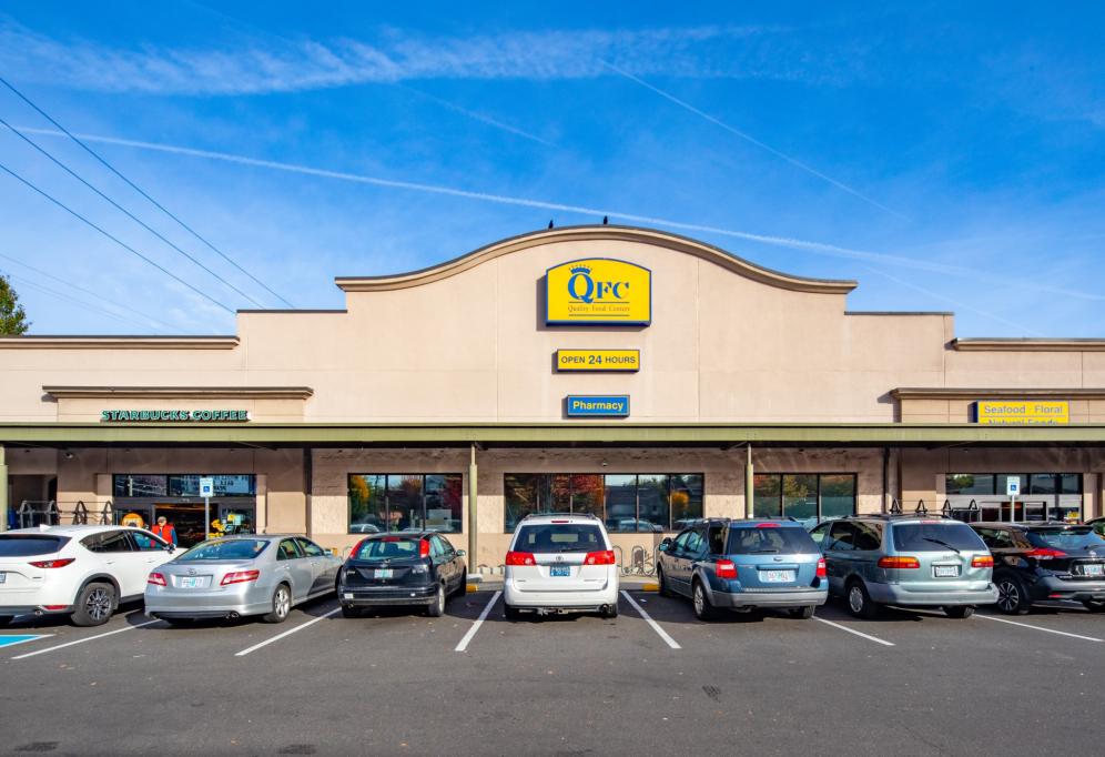 Retail Space for lease in East Burnside Plaza, Portland, OR - 1