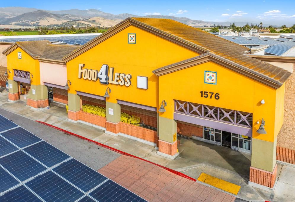 Retail Space for lease in Boronda Plaza, Salinas, CA - 1