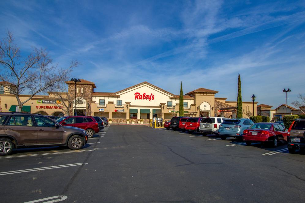Retail Space for lease in Sterling Pointe Center, Lincoln, CA - 1