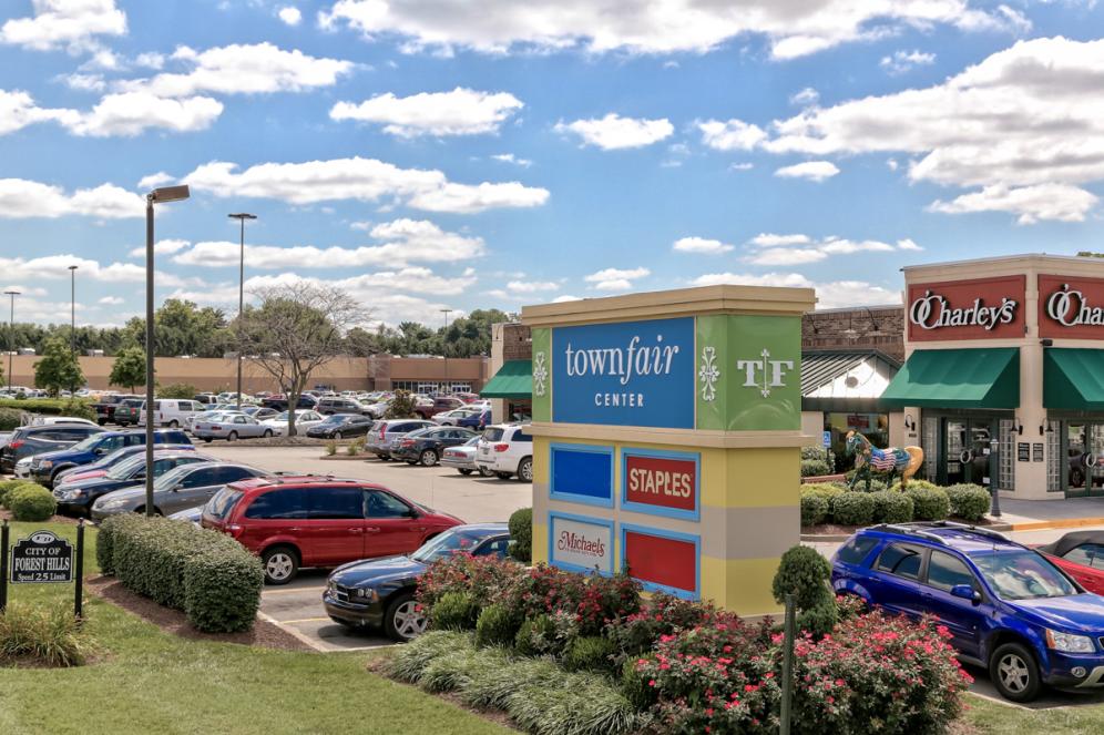 Medical Space for lease in Town Fair Center, Louisville, KY - 1