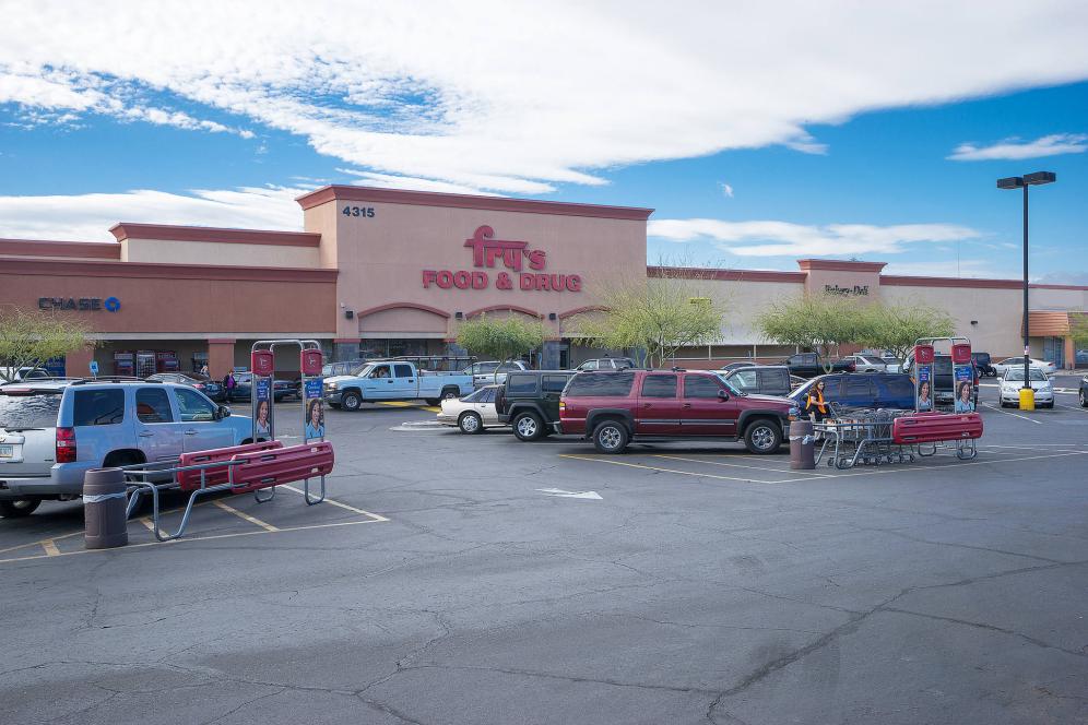 Retail Space for lease in Sunburst Plaza, Glendale, AZ - 1