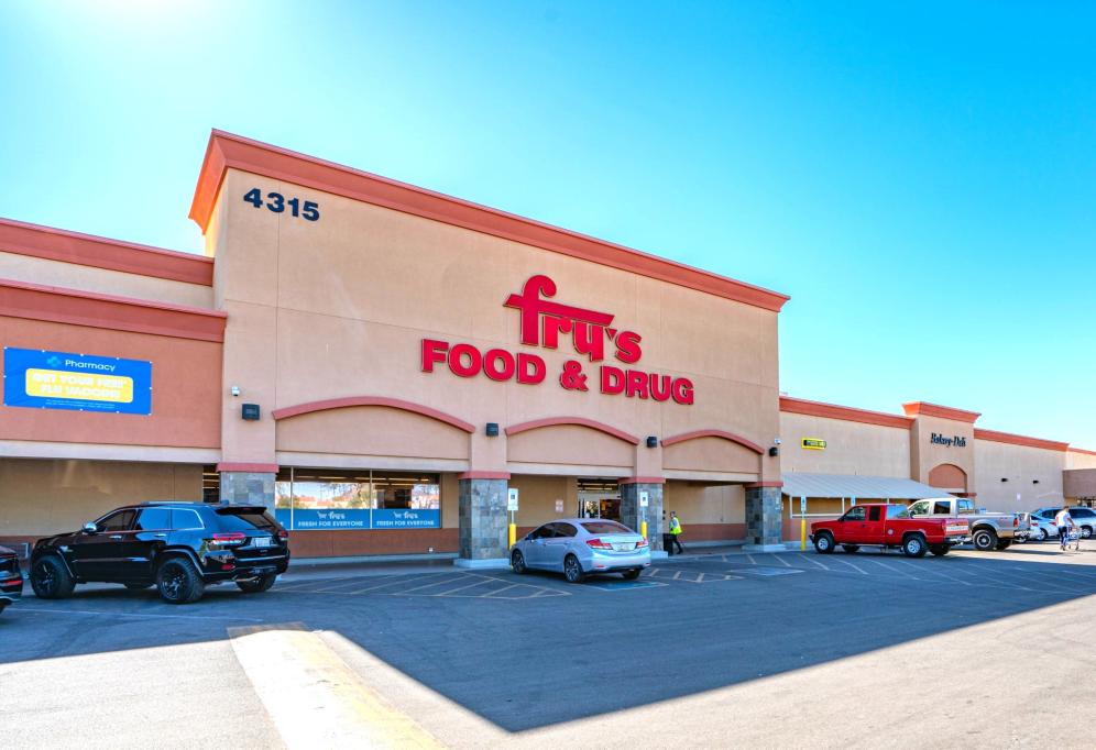 Retail Space for lease in Sunburst Plaza, Glendale, AZ - 1