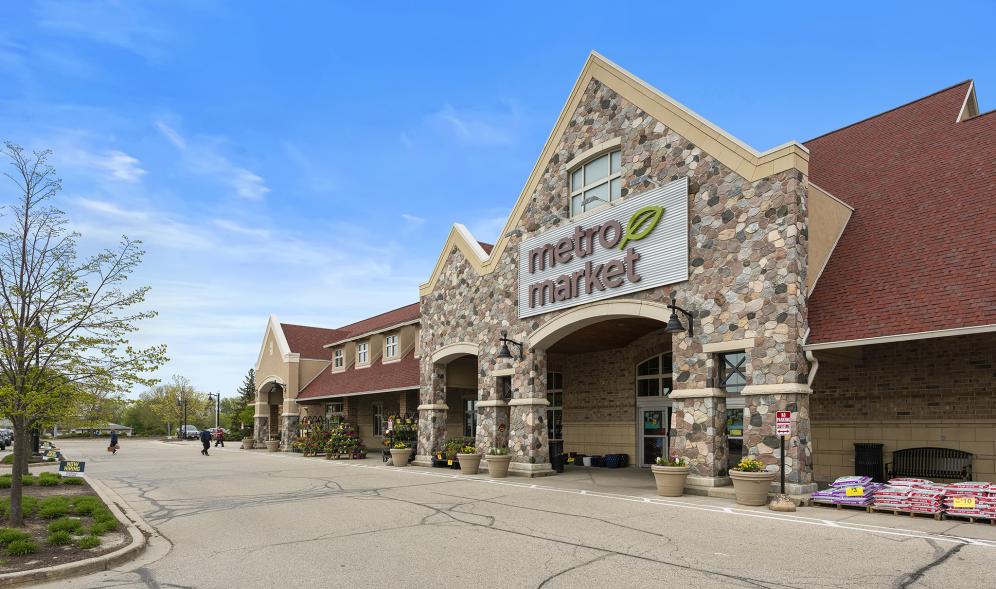 Retail Space for lease in Market Place at Pabst Farms, Oconomowoc, WI - 1
