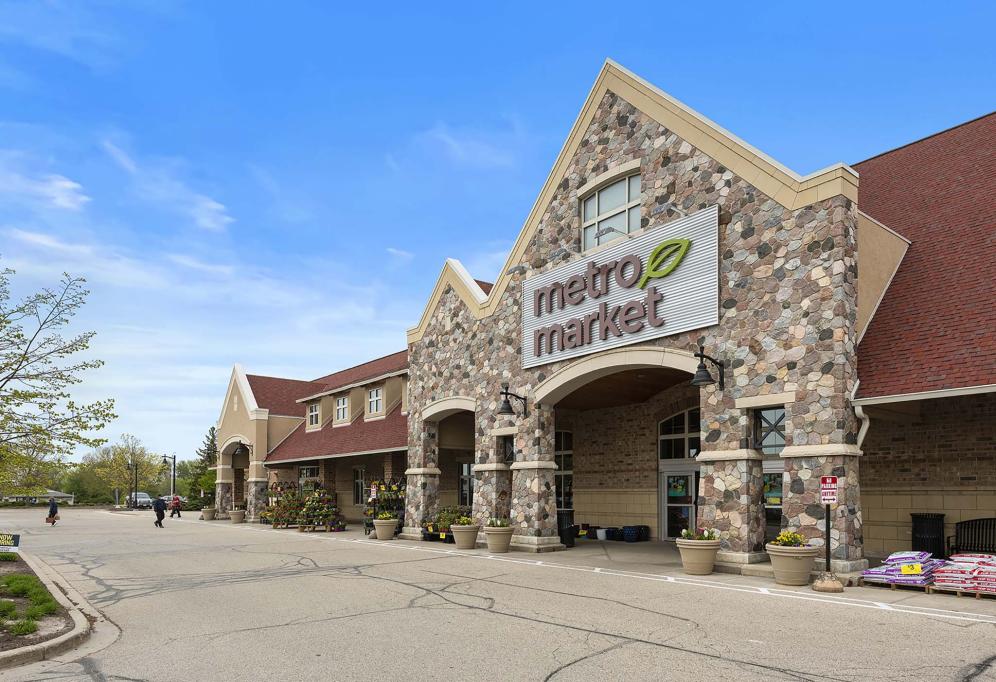 Retail Space for lease in Market Place at Pabst Farms, Oconomowoc, WI - 1