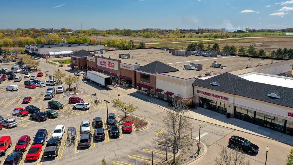 Retail Space for lease in Maple View, Grayslake, IL - 1
