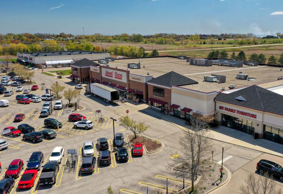 Retail Space for lease in Maple View, Grayslake, IL - 1