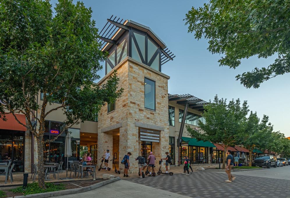 Retail Space for lease in Creekside Park Village, The-Woodlands, TX - 1