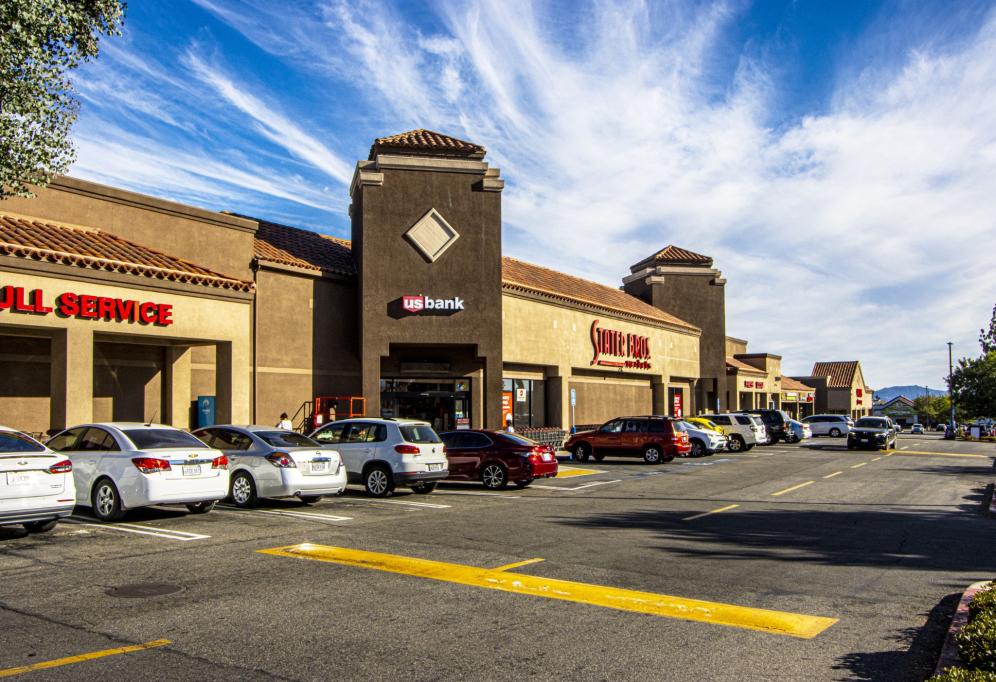 Retail Space for lease in Sierra Vista Plaza, Murrieta, CA - 1