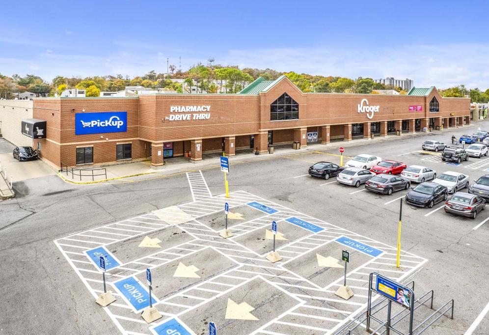 Retail Space for lease in Hickory Plaza, Nashville, TN - 1