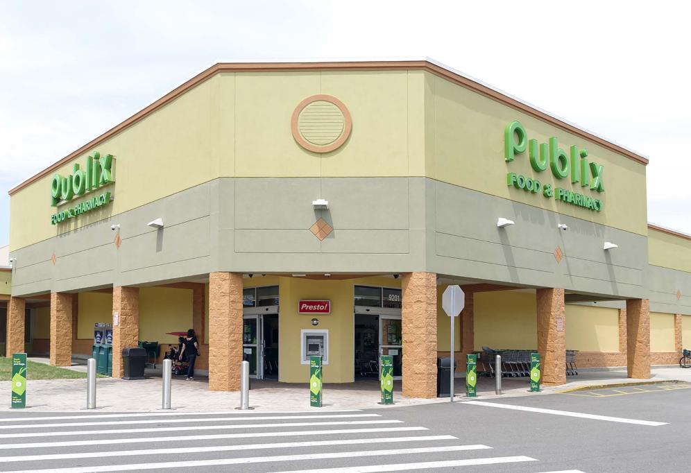 Retail Space for lease in Oakhurst Plaza, Seminole, FL - 1