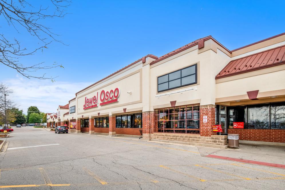 Restaurant Space for lease in Heritage Plaza, Carol Stream, IL - 1